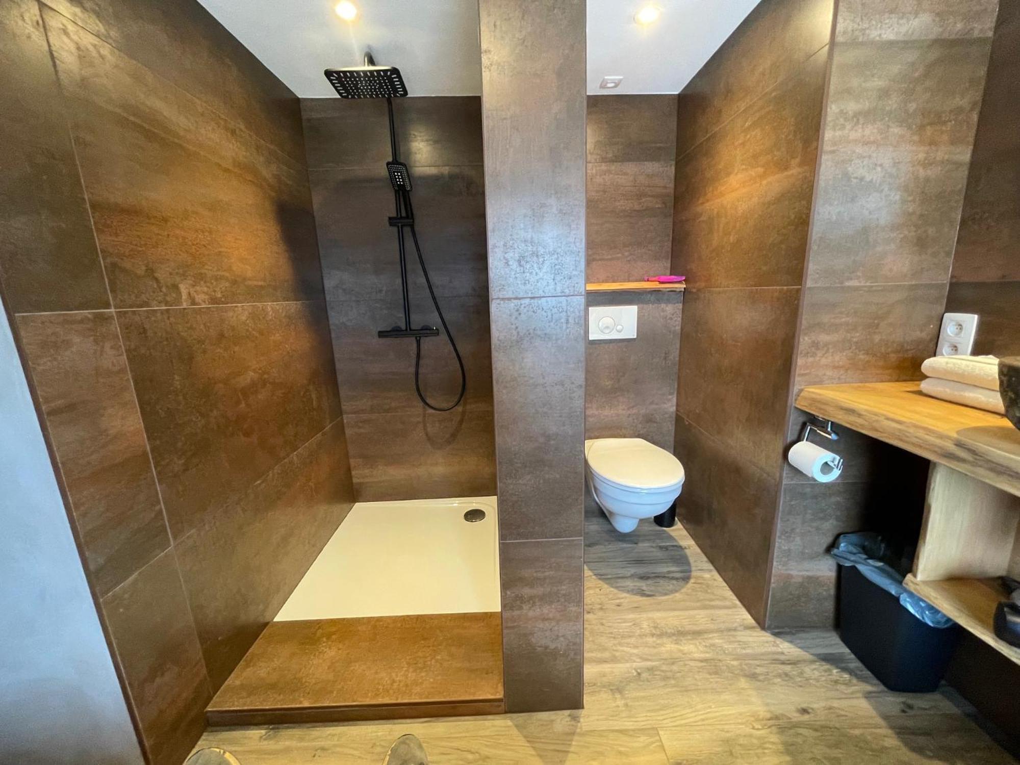 Les Chambres De Laurette Spa Eksteriør billede