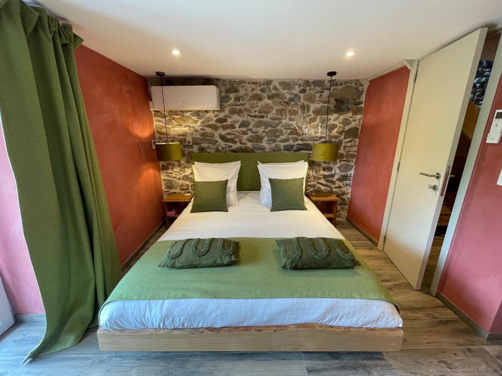 Les Chambres De Laurette Spa Eksteriør billede