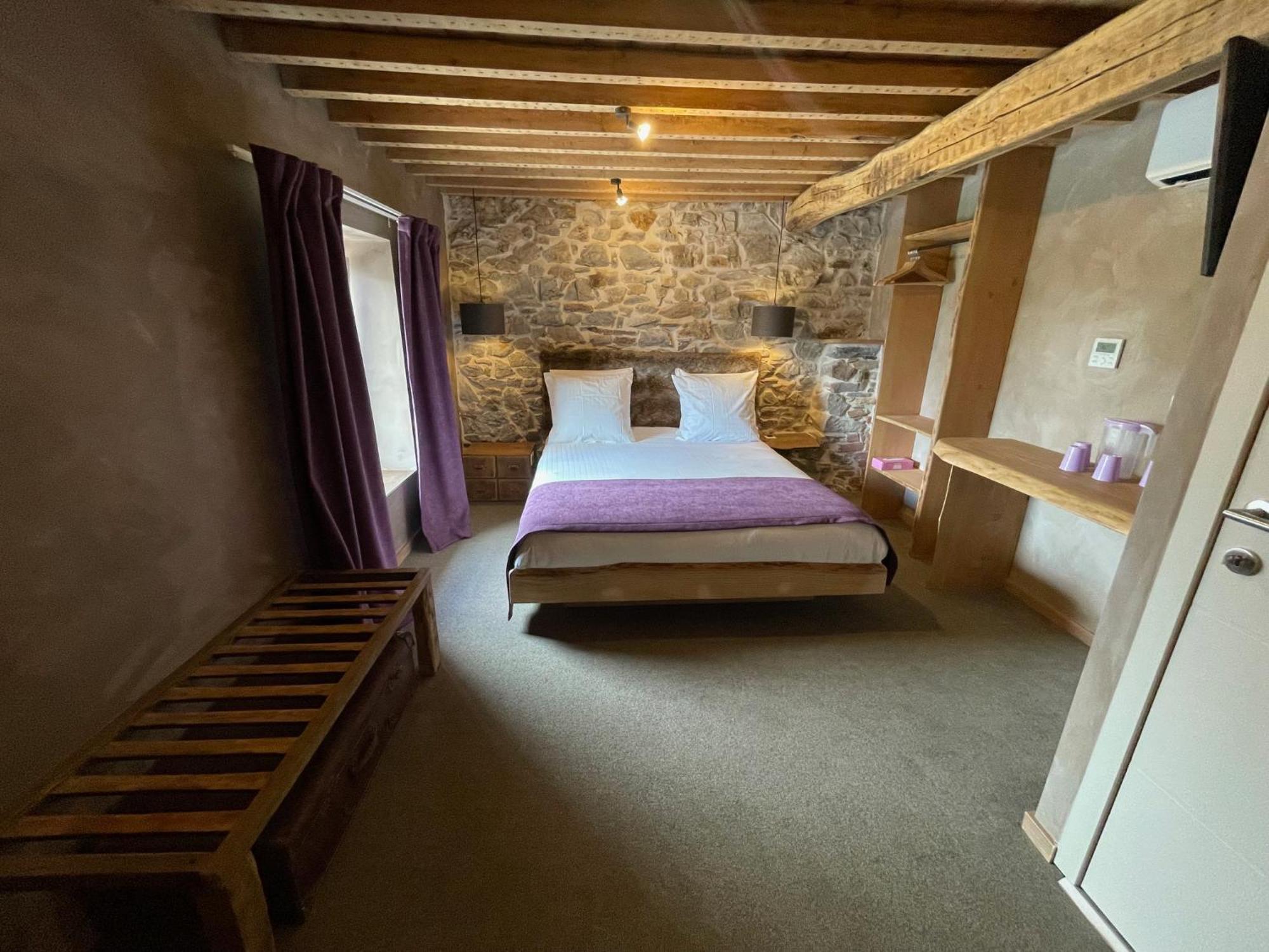 Les Chambres De Laurette Spa Eksteriør billede